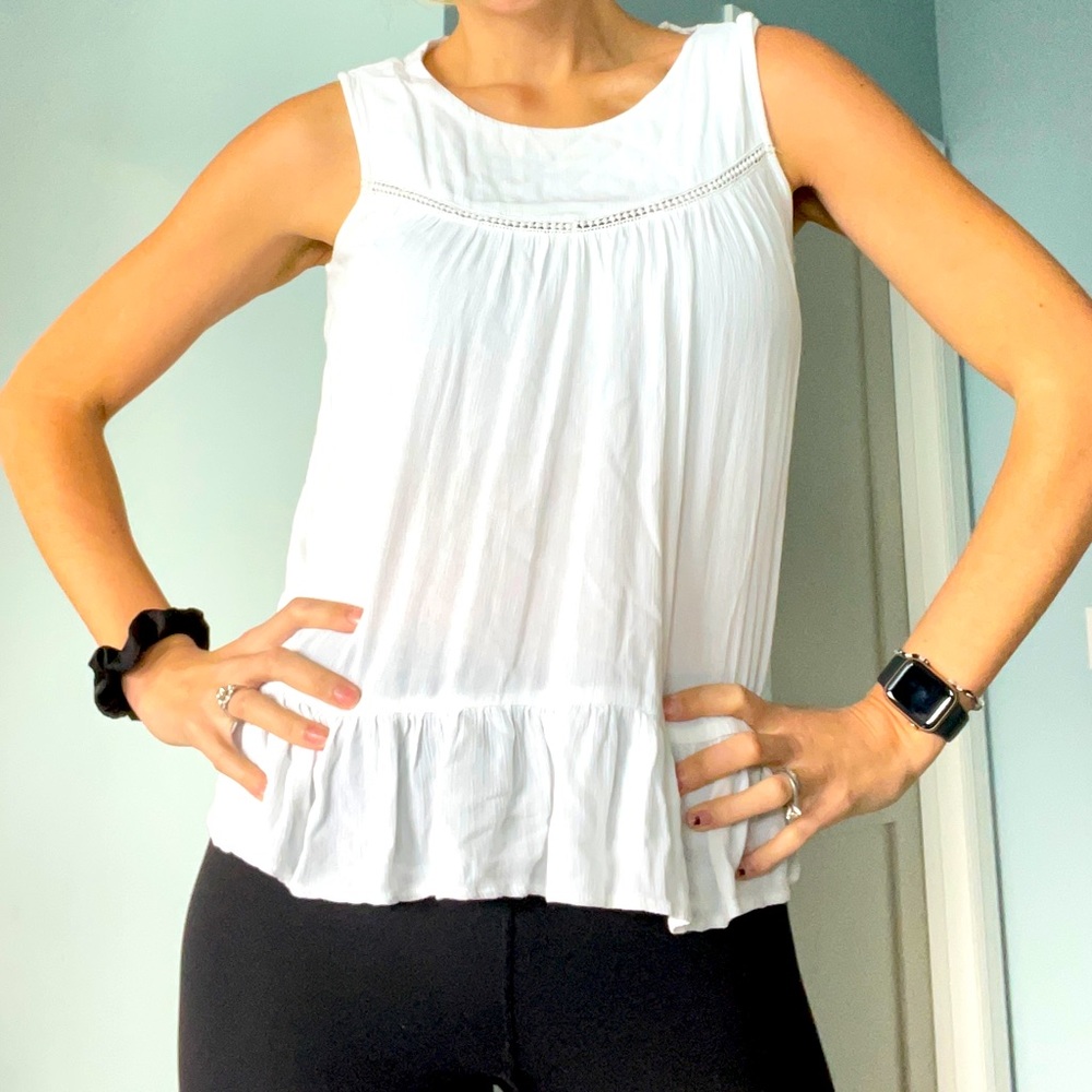 White tank